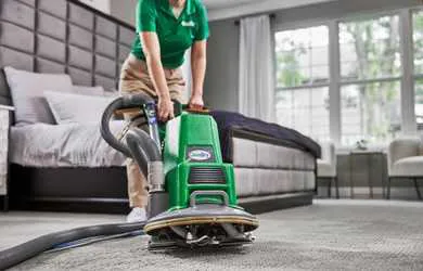 Carpet cleaning in Gurgaon — hot-water extraction method